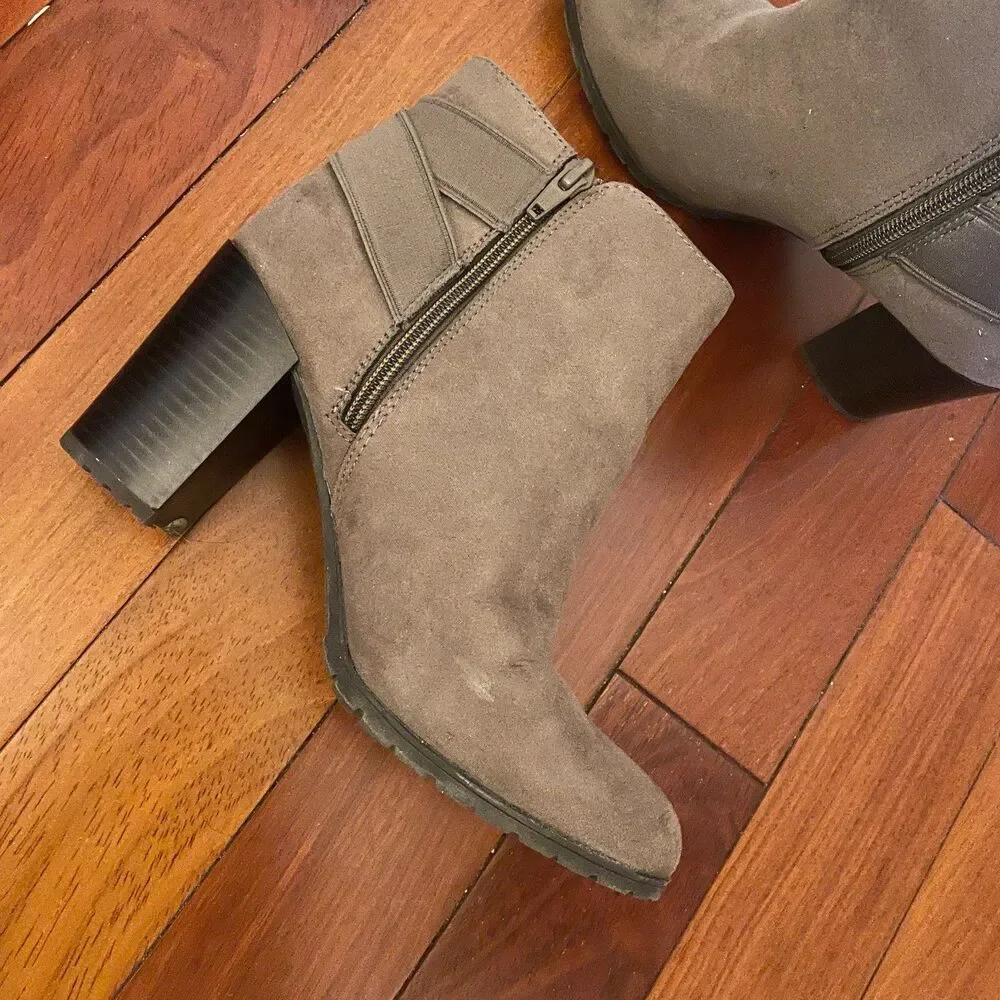 A New Day Suede Boots Size 7.5 Beige Classic Minimalist Staple Modern Neutral